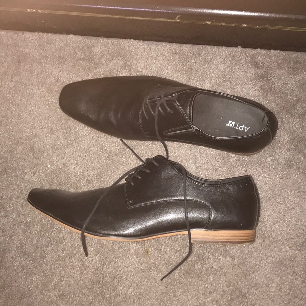 Apt 9 dress shoes